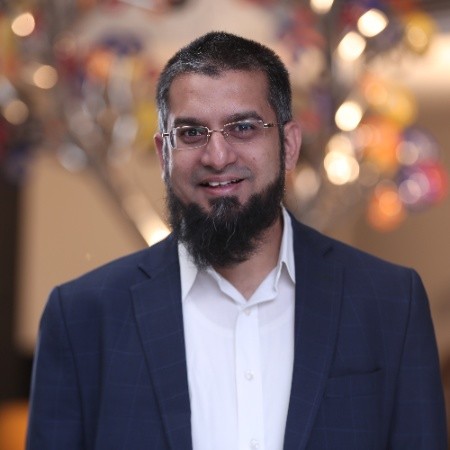 Dr. Zeeshan Usmani